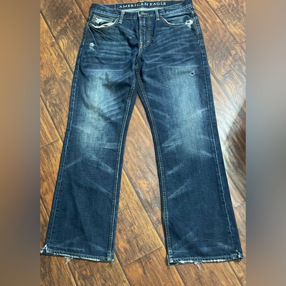 American Eagle Outfitters Dark Wash Men’s Bootcut Jeans 33x32